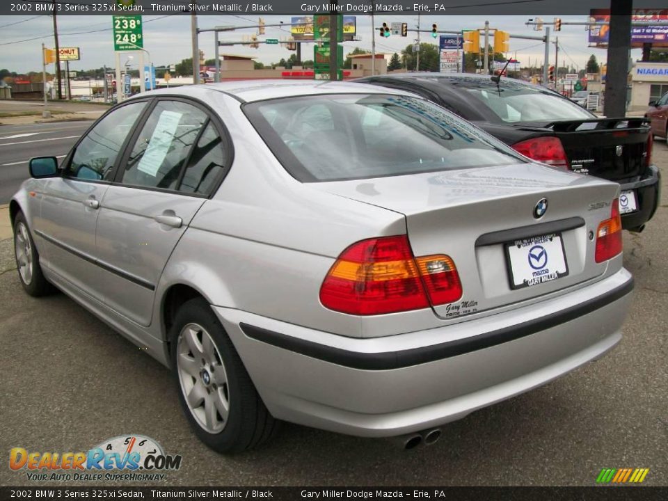 2002 BMW 3 Series 325xi Sedan Titanium Silver Metallic / Black Photo #3