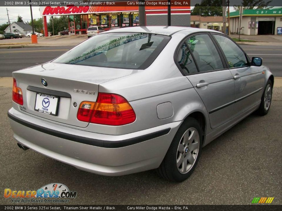 2002 BMW 3 Series 325xi Sedan Titanium Silver Metallic / Black Photo #6