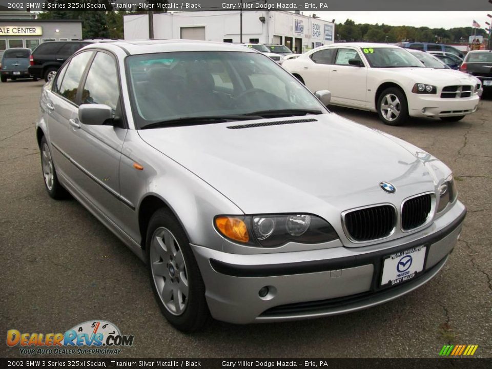 2002 BMW 3 Series 325xi Sedan Titanium Silver Metallic / Black Photo #7