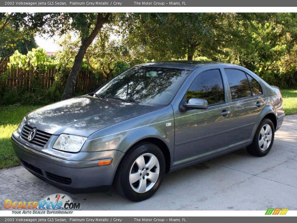 2003 Volkswagen Jetta GLS Sedan Platinum Grey Metallic / Grey Photo #2