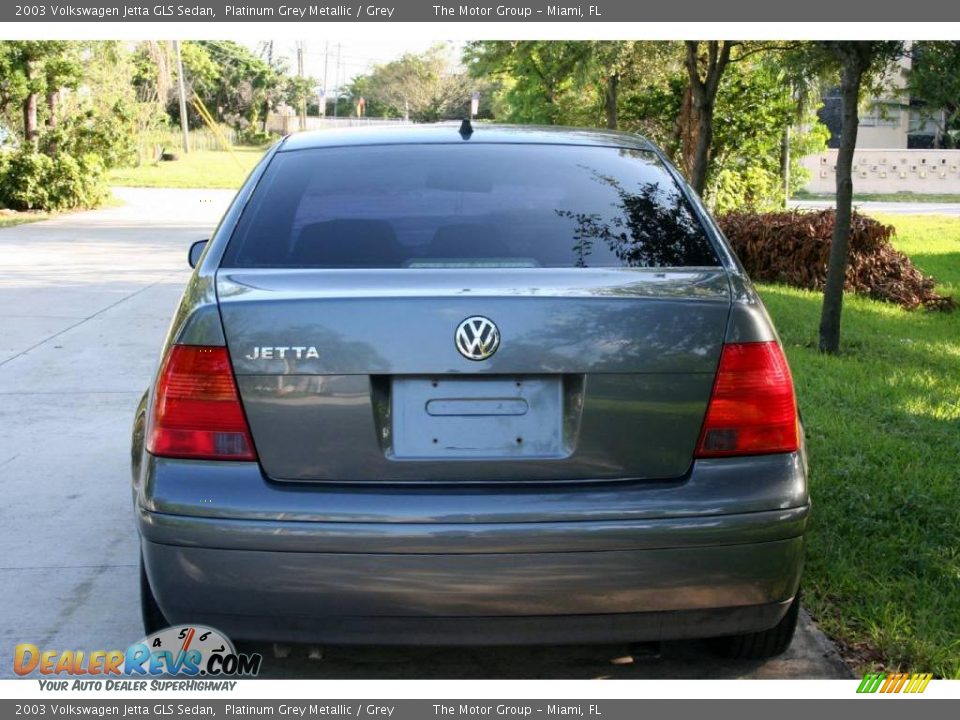 2003 Volkswagen Jetta GLS Sedan Platinum Grey Metallic / Grey Photo #10