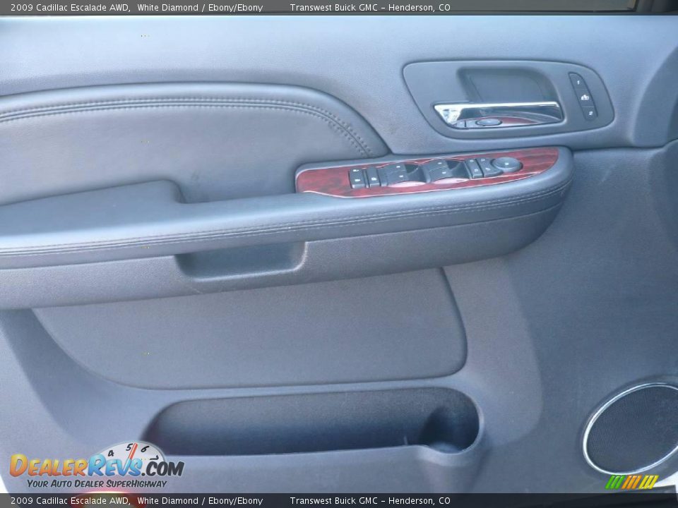 2009 Cadillac Escalade AWD White Diamond / Ebony/Ebony Photo #8