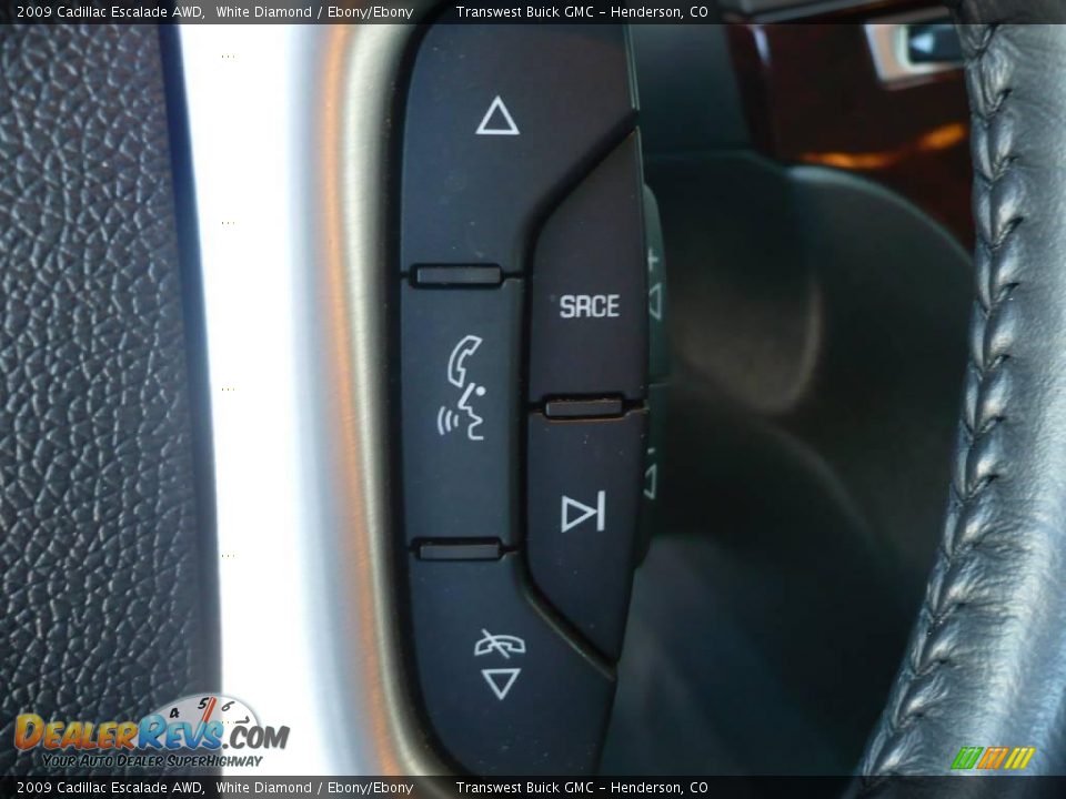 2009 Cadillac Escalade AWD White Diamond / Ebony/Ebony Photo #25