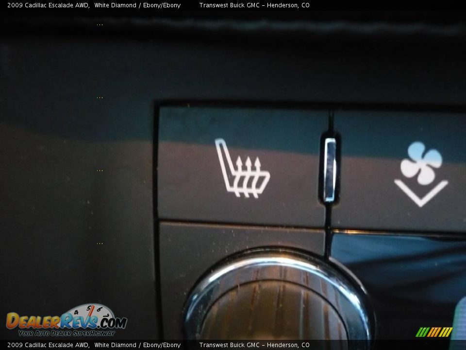 2009 Cadillac Escalade AWD White Diamond / Ebony/Ebony Photo #22