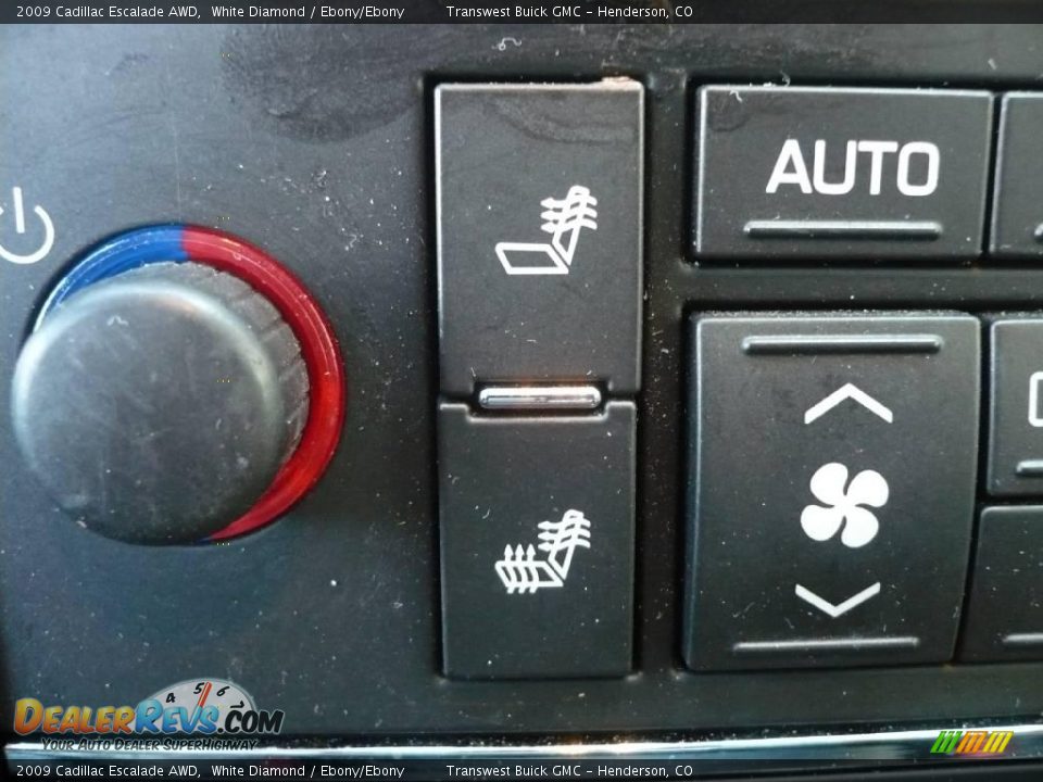 2009 Cadillac Escalade AWD White Diamond / Ebony/Ebony Photo #35