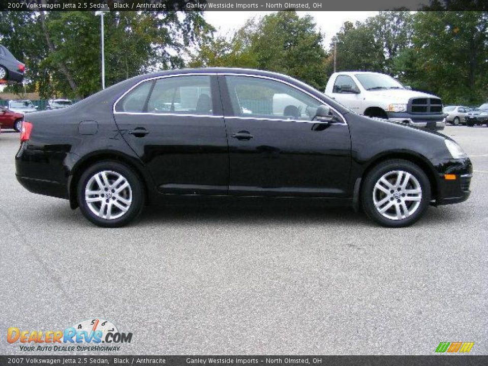 2007 Volkswagen Jetta 2.5 Sedan Black / Anthracite Photo #6