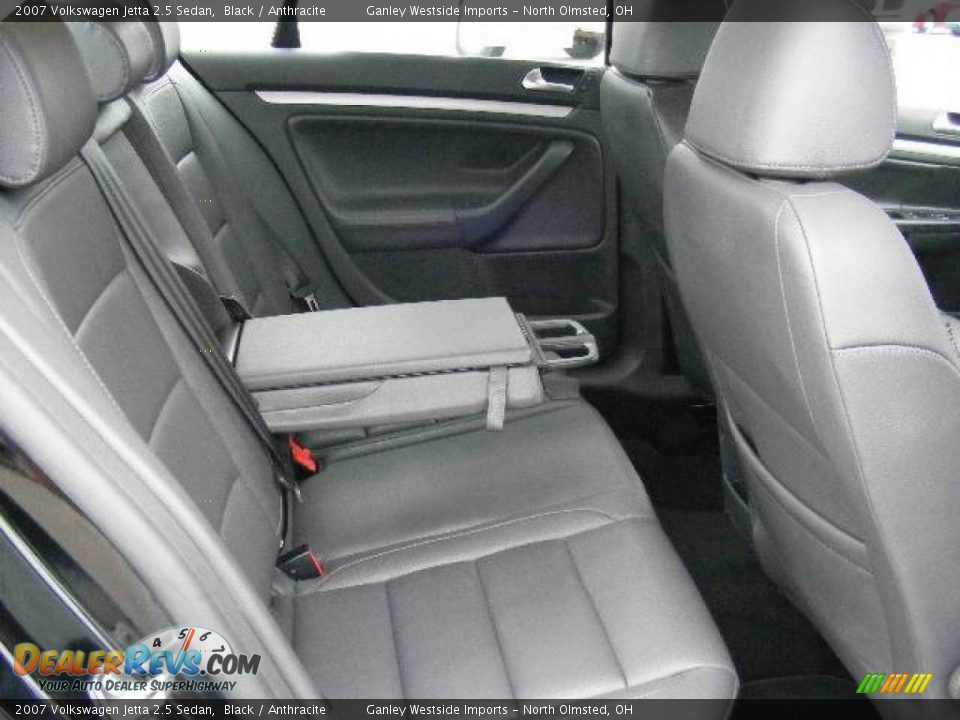 2007 Volkswagen Jetta 2.5 Sedan Black / Anthracite Photo #12