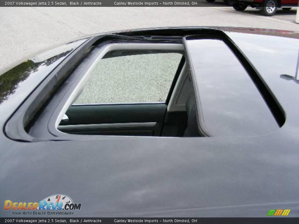 2007 Volkswagen Jetta 2.5 Sedan Black / Anthracite Photo #20