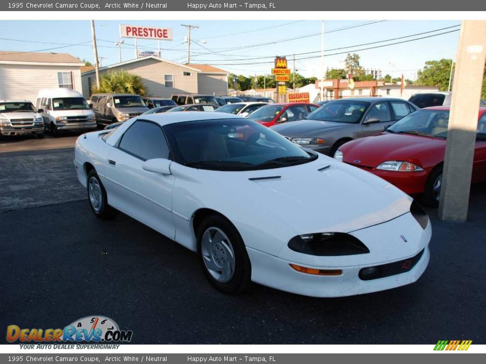 1995 Chevrolet Camaro Coupe Arctic White / Neutral Photo #3