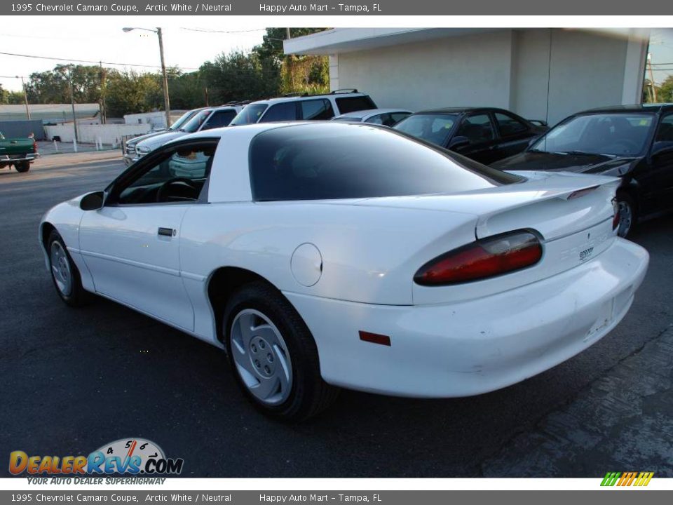 1995 Chevrolet Camaro Coupe Arctic White / Neutral Photo #5