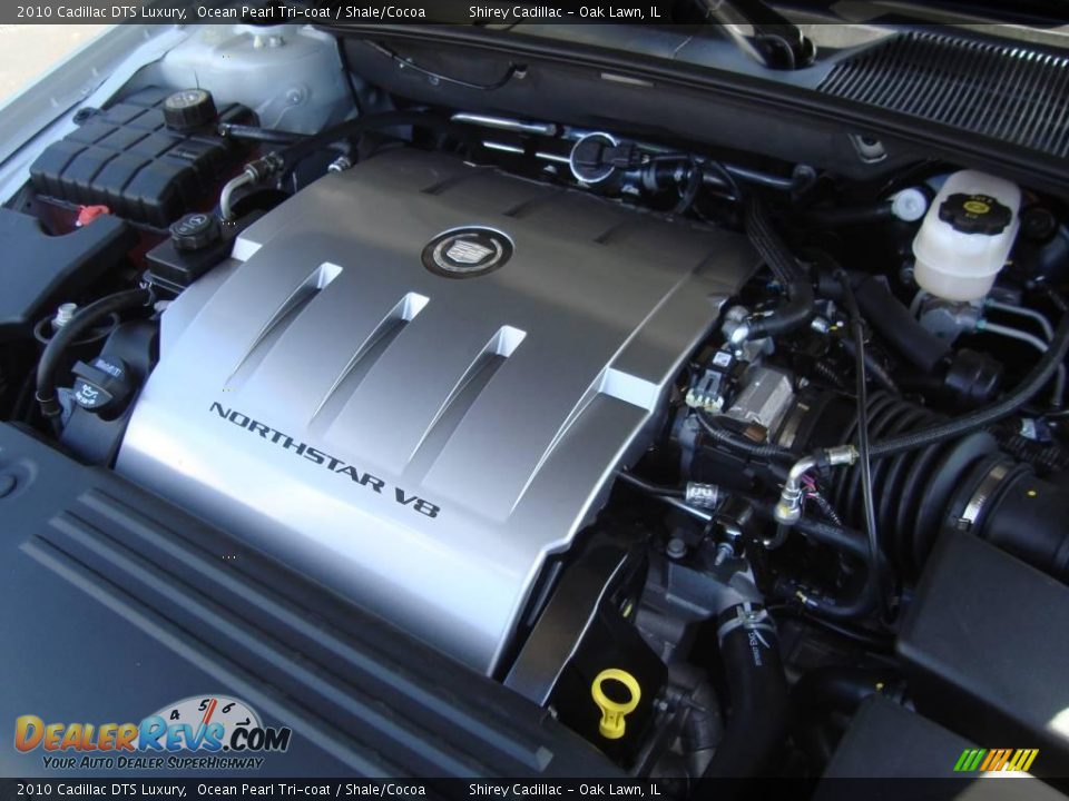 2010 Cadillac DTS Luxury Ocean Pearl Tri-coat / Shale/Cocoa Photo #14