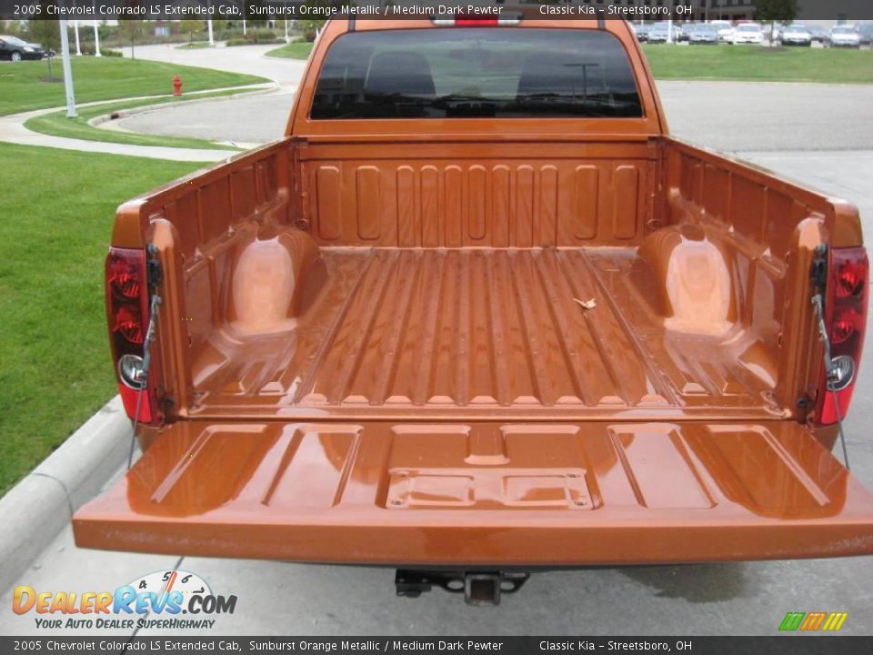 2005 Chevrolet Colorado LS Extended Cab Sunburst Orange Metallic / Medium Dark Pewter Photo #10