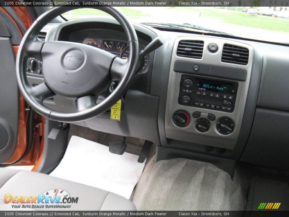 2005 Chevrolet Colorado LS Extended Cab Sunburst Orange Metallic / Medium Dark Pewter Photo #23