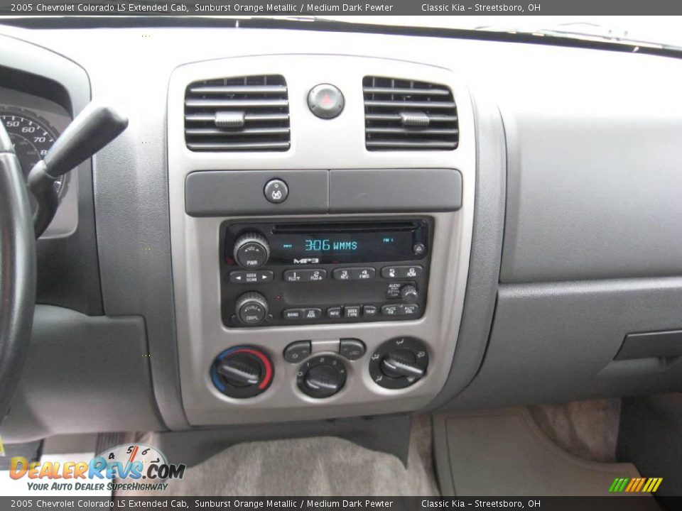 2005 Chevrolet Colorado LS Extended Cab Sunburst Orange Metallic / Medium Dark Pewter Photo #25