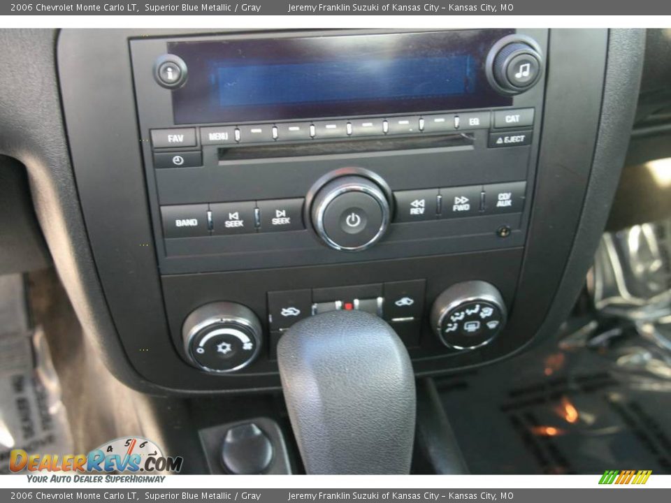 2006 Chevrolet Monte Carlo LT Superior Blue Metallic / Gray Photo #11