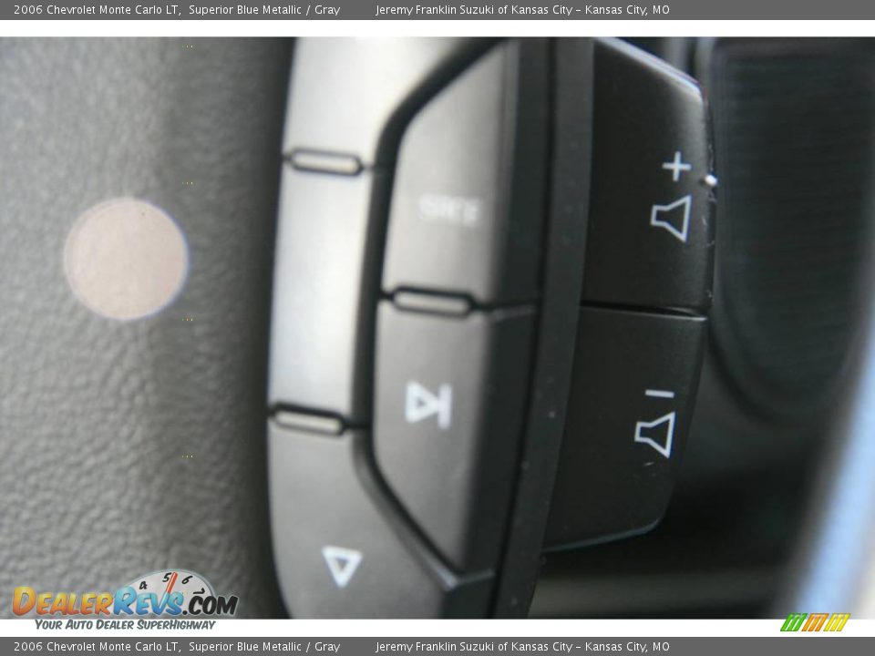 2006 Chevrolet Monte Carlo LT Superior Blue Metallic / Gray Photo #14