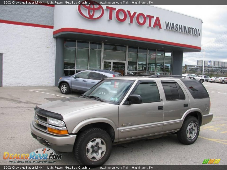 2002 Chevrolet Blazer LS 4x4 Light Pewter Metallic / Graphite Photo #1