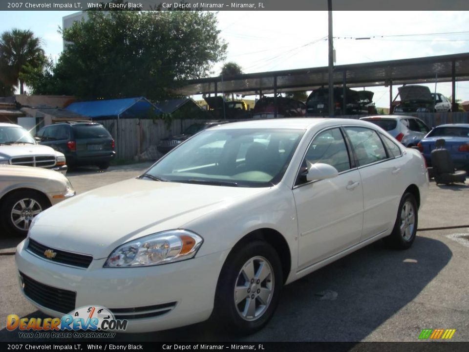 2007 Chevrolet Impala LT White / Ebony Black Photo #7