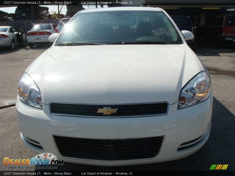 2007 Chevrolet Impala LT White / Ebony Black Photo #8