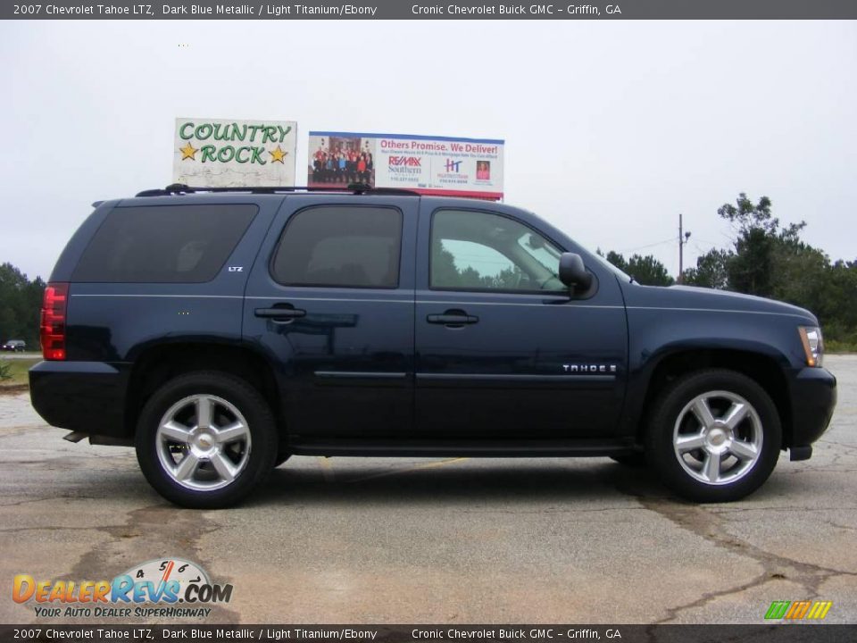 2007 Chevrolet Tahoe LTZ Dark Blue Metallic / Light Titanium/Ebony Photo #5