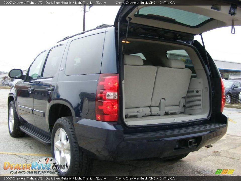 2007 Chevrolet Tahoe LTZ Dark Blue Metallic / Light Titanium/Ebony Photo #18