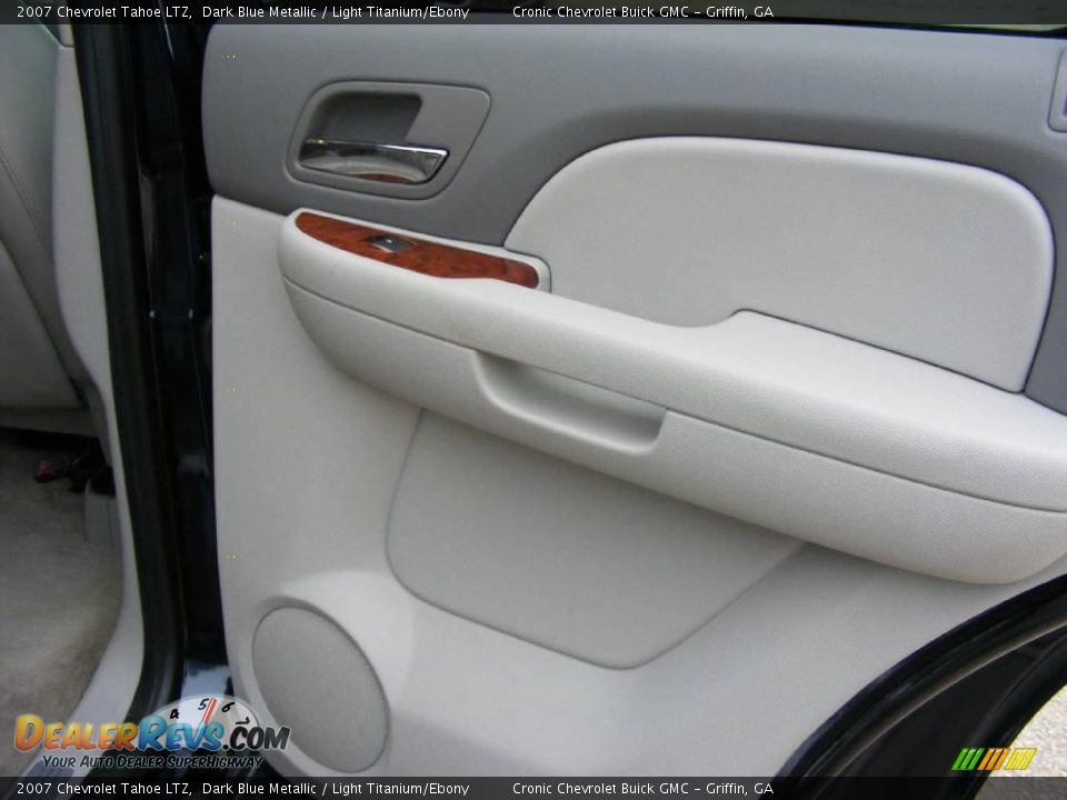 2007 Chevrolet Tahoe LTZ Dark Blue Metallic / Light Titanium/Ebony Photo #21