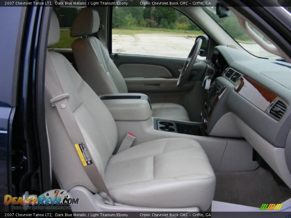 2007 Chevrolet Tahoe LTZ Dark Blue Metallic / Light Titanium/Ebony Photo #22