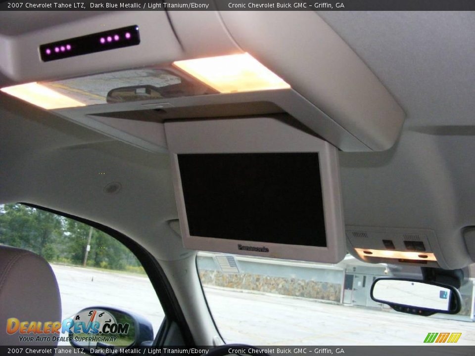 2007 Chevrolet Tahoe LTZ Dark Blue Metallic / Light Titanium/Ebony Photo #24