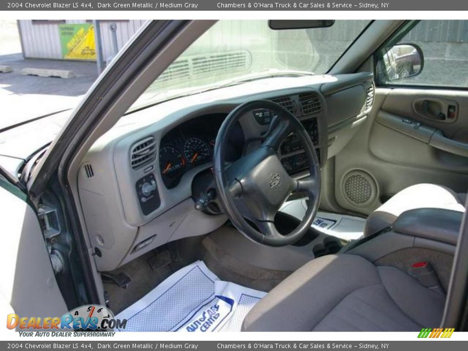 2004 Chevrolet Blazer LS 4x4 Dark Green Metallic / Medium Gray Photo #3
