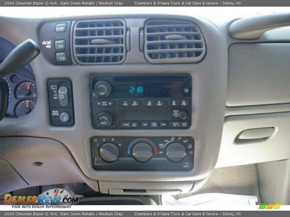2004 Chevrolet Blazer LS 4x4 Dark Green Metallic / Medium Gray Photo #4