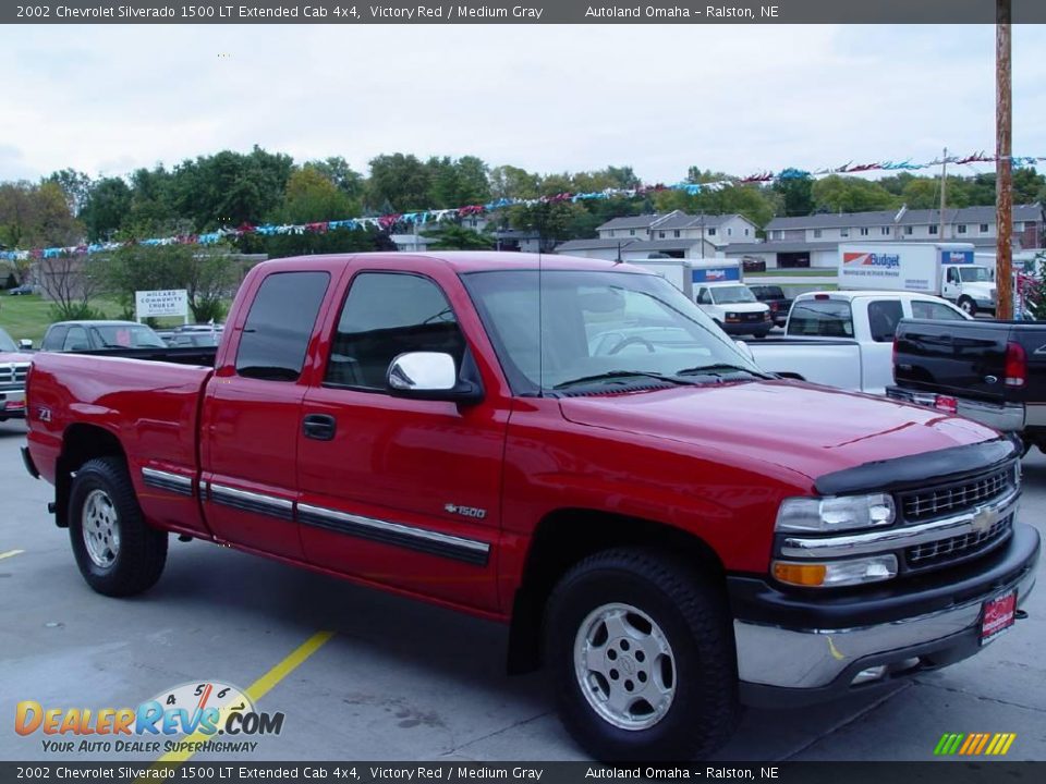 2002 Chevrolet Silverado 1500 LT Extended Cab 4x4 Victory Red / Medium Gray Photo #3