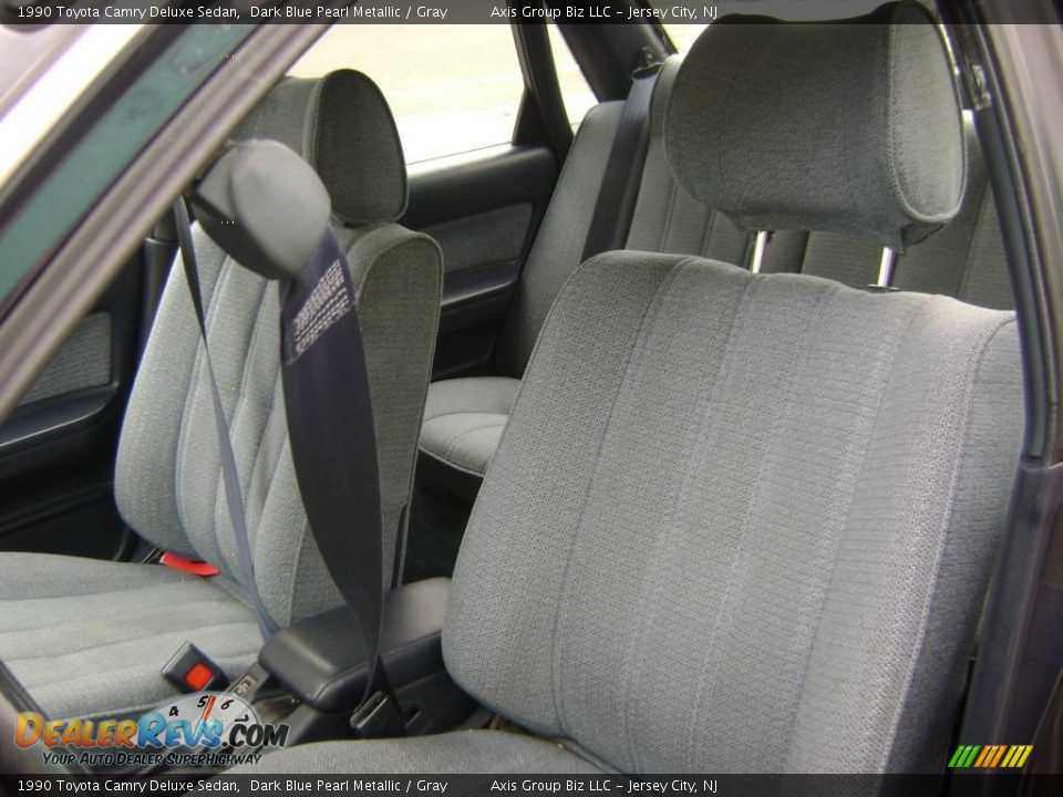 1990 Toyota Camry Deluxe Sedan Dark Blue Pearl Metallic / Gray Photo #9