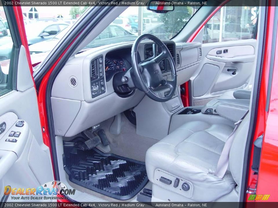 2002 Chevrolet Silverado 1500 LT Extended Cab 4x4 Victory Red / Medium Gray Photo #8