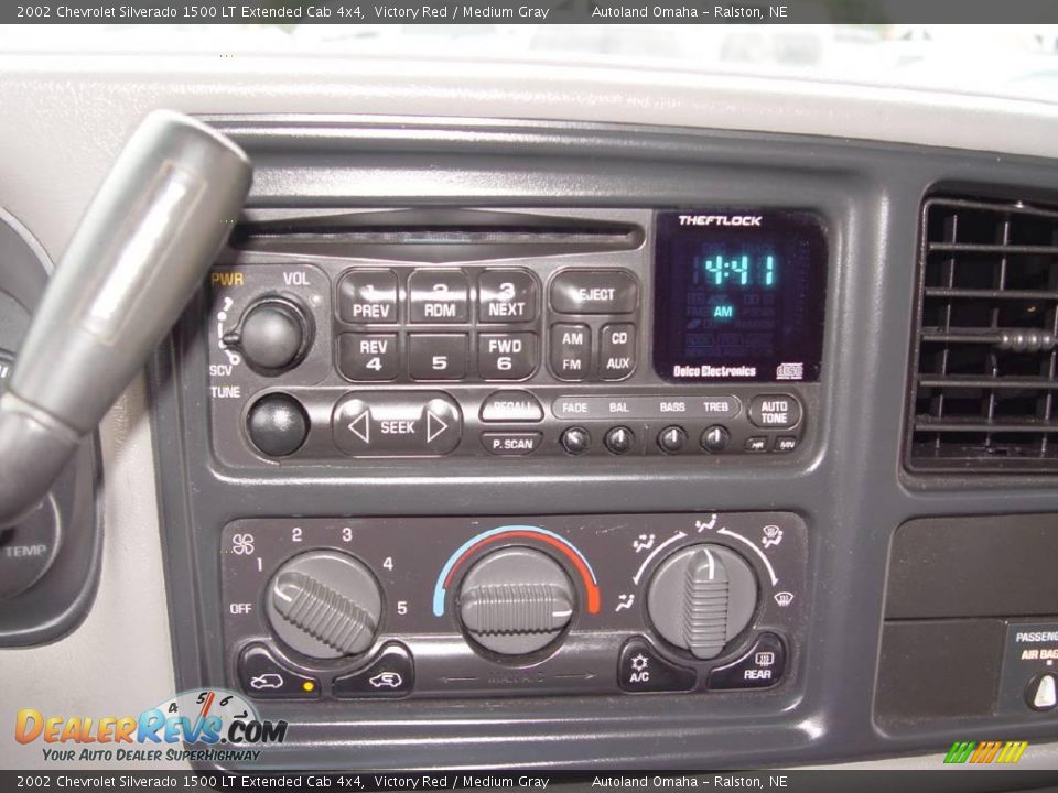 2002 Chevrolet Silverado 1500 LT Extended Cab 4x4 Victory Red / Medium Gray Photo #14