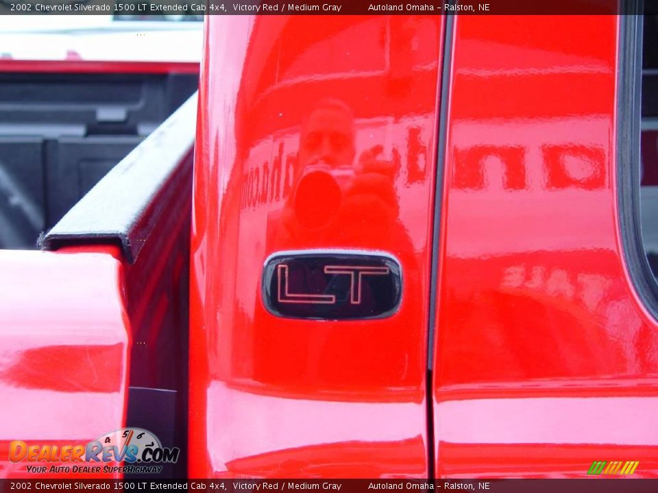 2002 Chevrolet Silverado 1500 LT Extended Cab 4x4 Victory Red / Medium Gray Photo #23