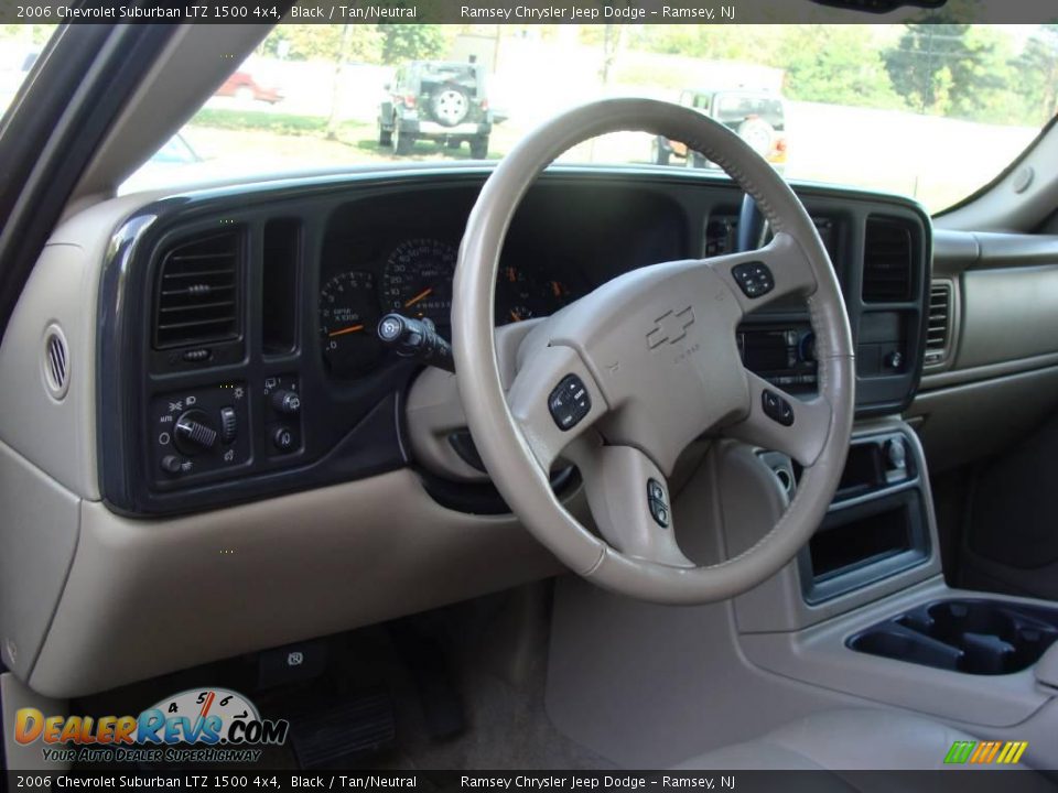 2006 Chevrolet Suburban LTZ 1500 4x4 Black / Tan/Neutral Photo #9