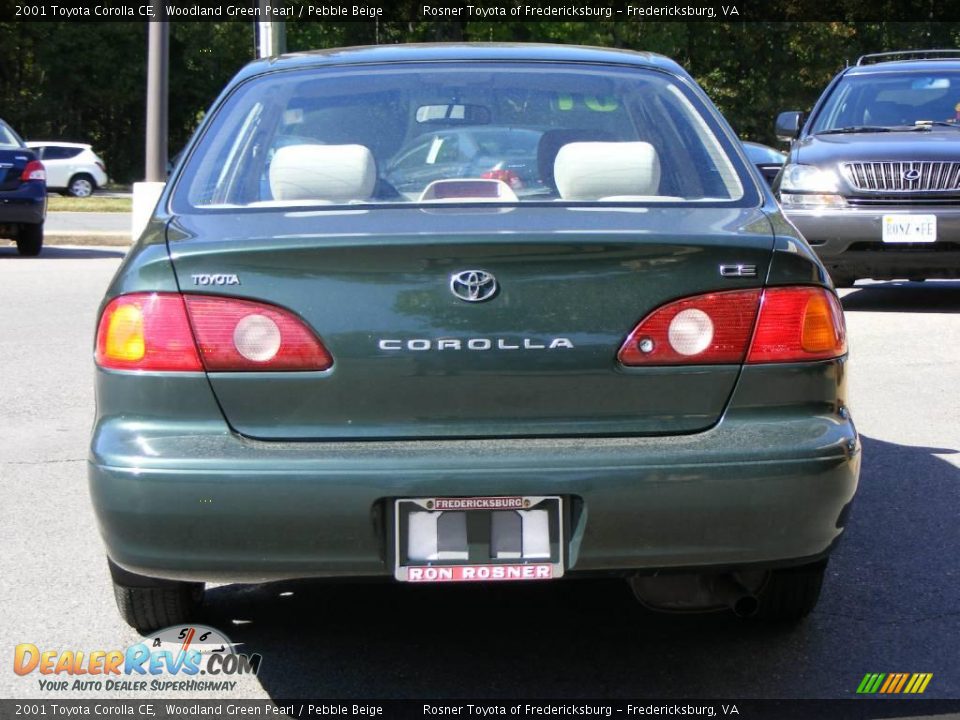 2001 Toyota Corolla CE Woodland Green Pearl / Pebble Beige Photo #17