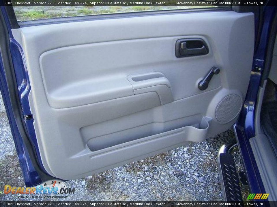 2005 Chevrolet Colorado Z71 Extended Cab 4x4 Superior Blue Metallic / Medium Dark Pewter Photo #8