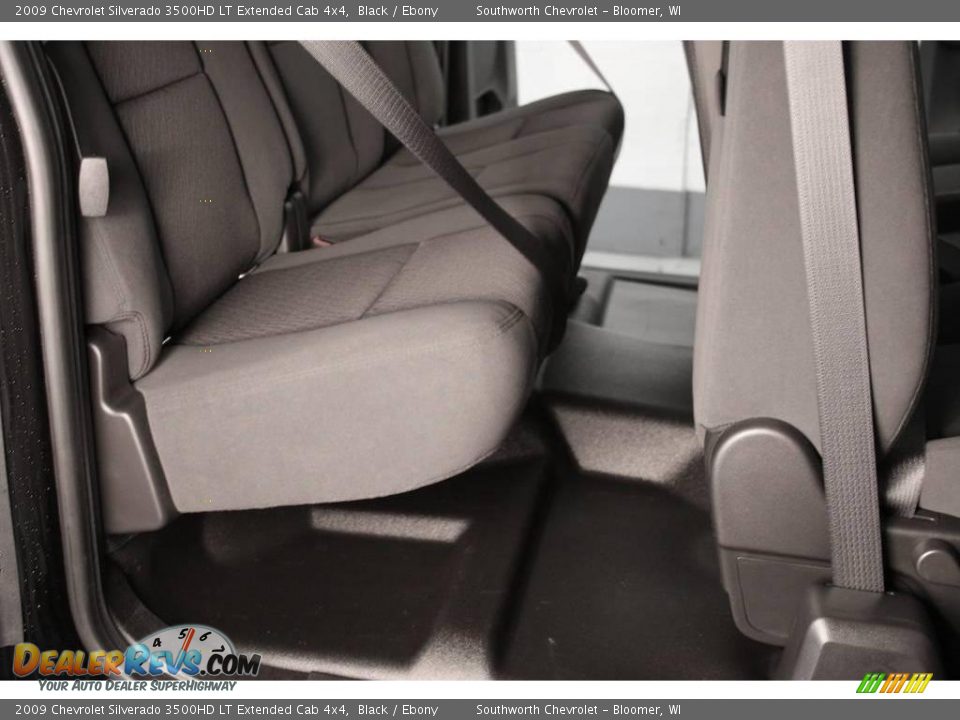 2009 Chevrolet Silverado 3500HD LT Extended Cab 4x4 Black / Ebony Photo #5