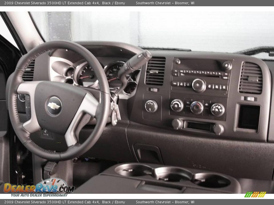 2009 Chevrolet Silverado 3500HD LT Extended Cab 4x4 Black / Ebony Photo #6