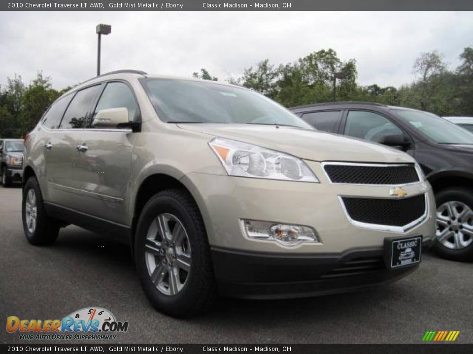 2010 Chevrolet Traverse LT AWD Gold Mist Metallic / Ebony Photo #3