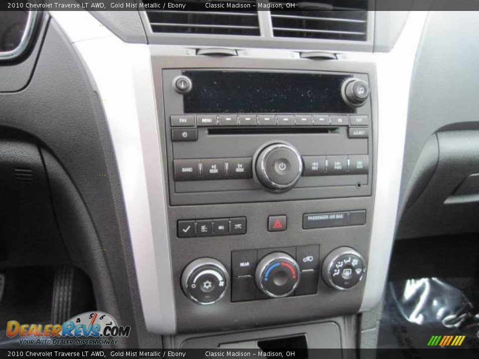 2010 Chevrolet Traverse LT AWD Gold Mist Metallic / Ebony Photo #10