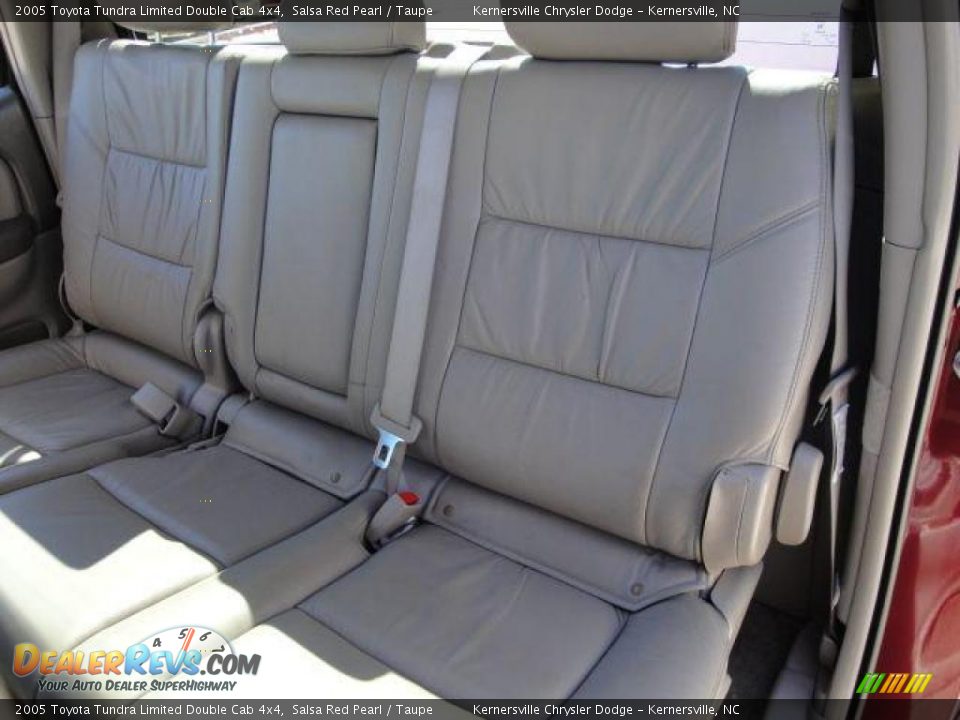 2005 Toyota Tundra Limited Double Cab 4x4 Salsa Red Pearl / Taupe Photo #15