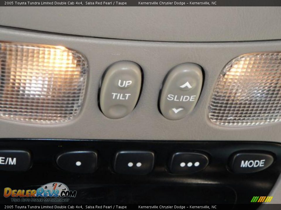 2005 Toyota Tundra Limited Double Cab 4x4 Salsa Red Pearl / Taupe Photo #29