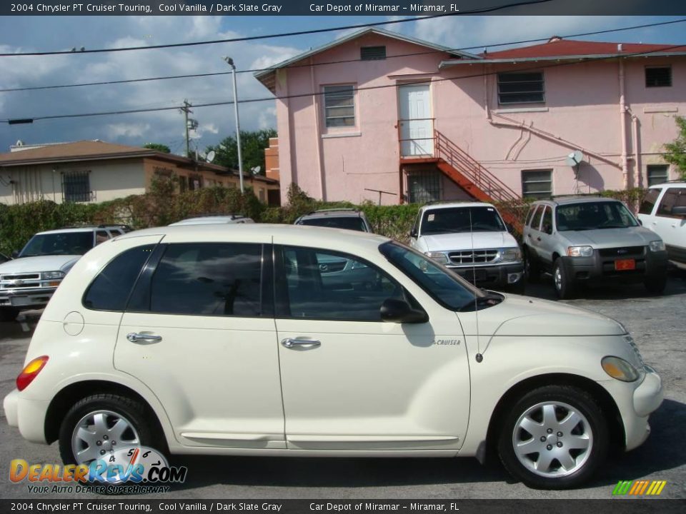 2004 Chrysler PT Cruiser Touring Cool Vanilla / Dark Slate Gray Photo #2