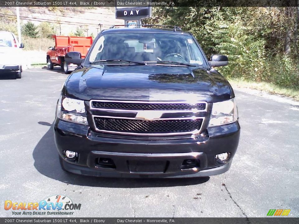 2007 Chevrolet Suburban 1500 LT 4x4 Black / Ebony Photo #2