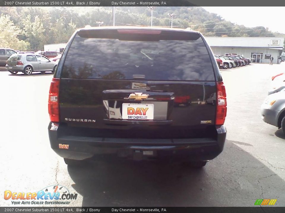 2007 Chevrolet Suburban 1500 LT 4x4 Black / Ebony Photo #5