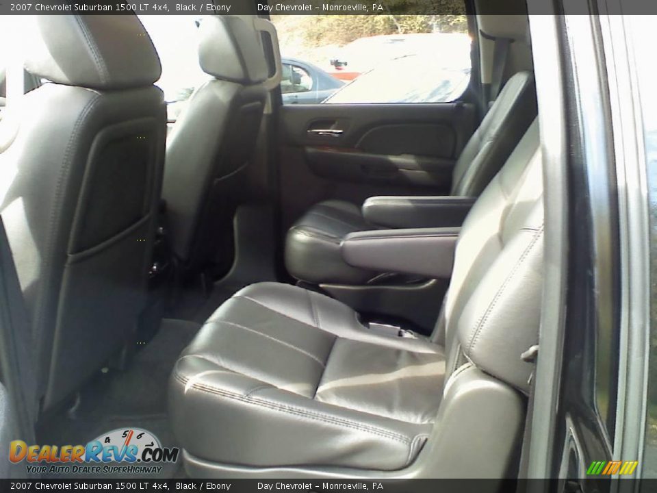 2007 Chevrolet Suburban 1500 LT 4x4 Black / Ebony Photo #9