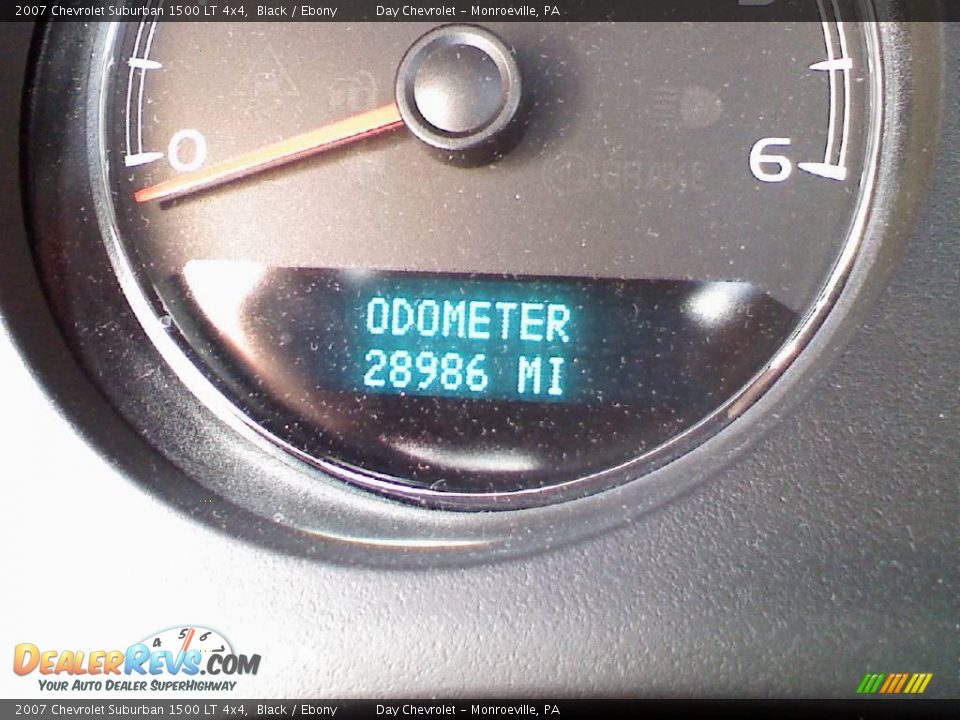 2007 Chevrolet Suburban 1500 LT 4x4 Black / Ebony Photo #25