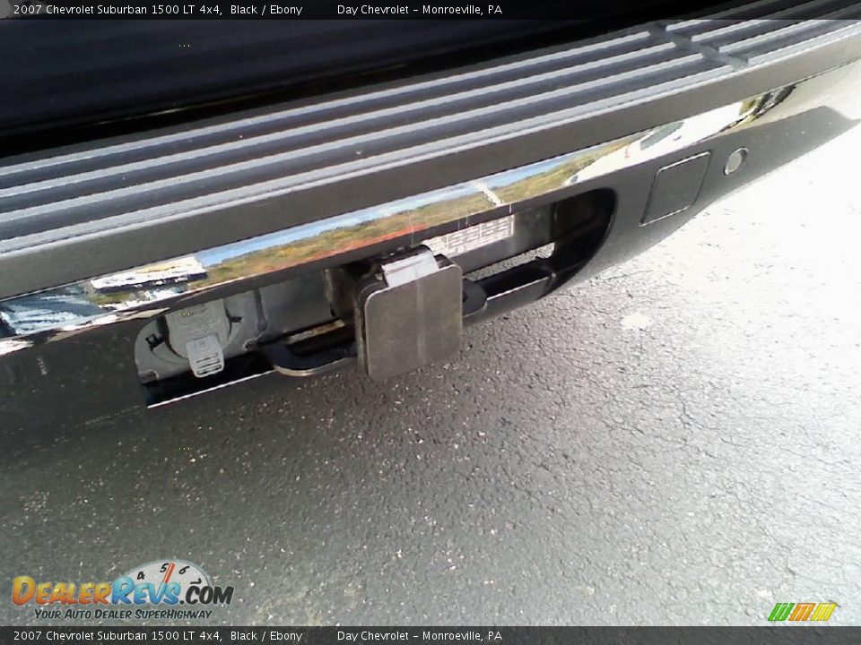 2007 Chevrolet Suburban 1500 LT 4x4 Black / Ebony Photo #27